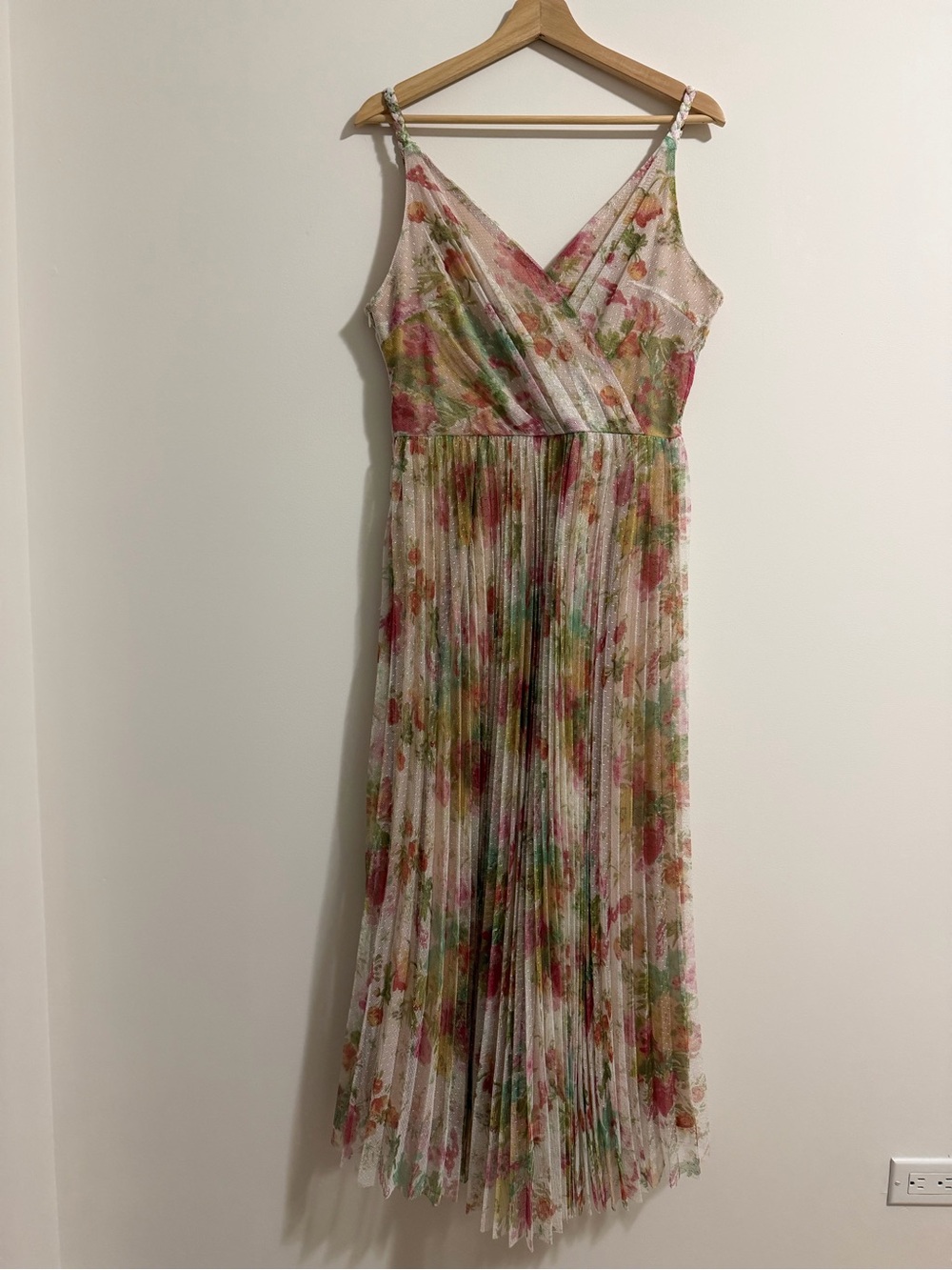 Dreamy Chic Wish Floral Pleated Maxi Dress